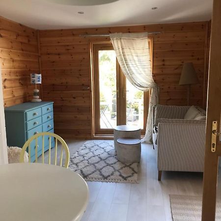 Winnie'S Corner - Self Contained Within The Grounds Of Another Property, In An Idyllic Wooded Setting Carlyon Bay Εξωτερικό φωτογραφία